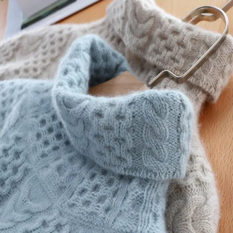 Cable Knit Turtleneck Sweater for Women