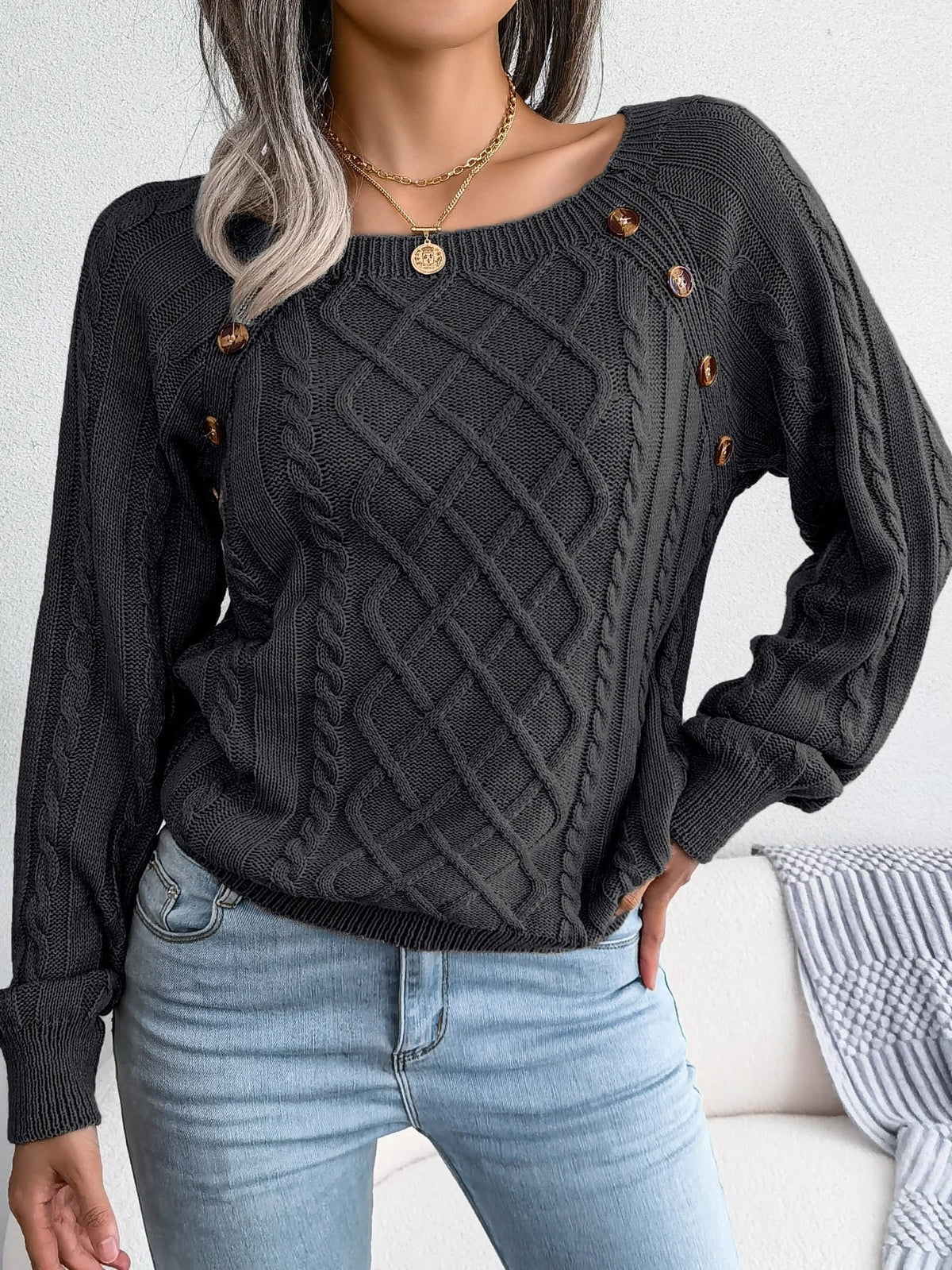 Cable-Knit Oversized Sweater for Women - Black