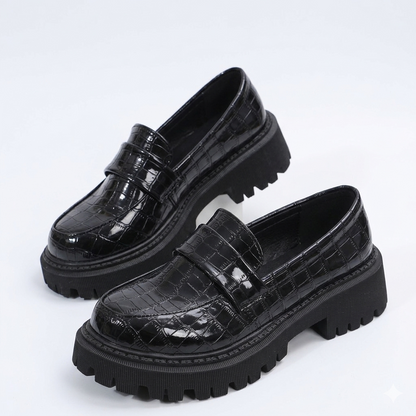 Croc Embossed Vamp Strap Moc Toe Lug Sole Loafers for Women