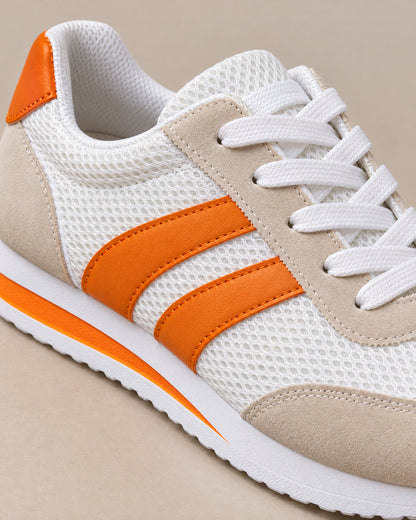 Retro Stripe Low-Top Sneakers for Women – close-up detail