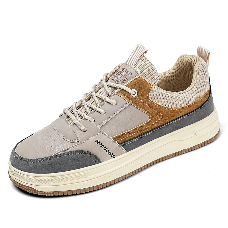 Men's patchwork low-top sneakers in beige, grey and brown with lace-up closure and ribbed collar