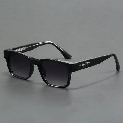 Black square frame UV400 protection sunglasses for men with gradient lenses and decorative temple design
