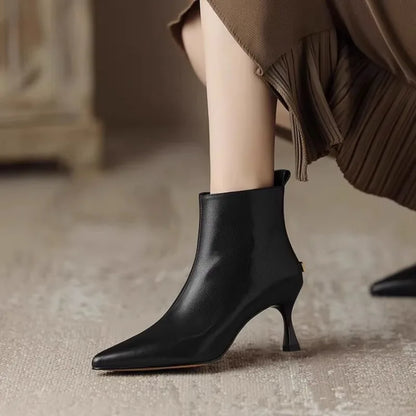 Leather Pointed-Toe Ankle Boots with Kitten Heel for Women - Black